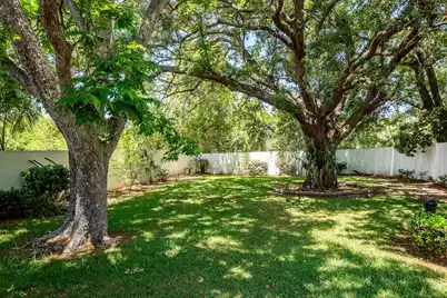 110 Gordon Street, Charleston, SC 29403 - Photo 4
