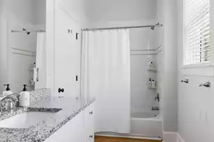 162 Spring St, Charleston, SC 29403 - Photo 20