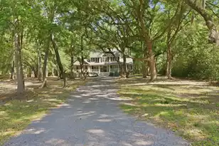6426 Farm House Rd, Ravenel, SC 29470 - Photo 44