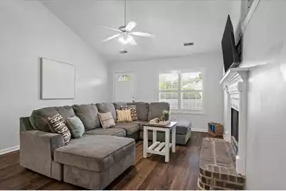 8655 Bentwood Drive, North Charleston, SC 29406 - Photo 4