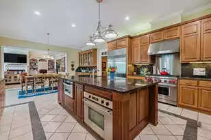 3158 Pignatelli Crescent, Mount Pleasant, SC 29466 - Photo 20