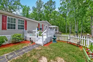 157 Gallashaw Rd, Summerville, SC 29483 - Photo 8