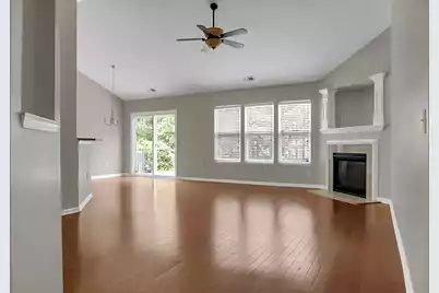 9850 Stockport Circle, Summerville, SC 29485 - Photo 8