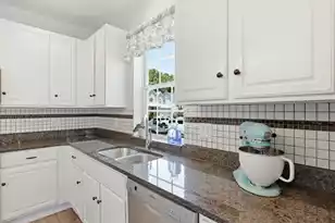 1609 William Hapton Way, Mount Pleasant, SC 29466 - Photo 10
