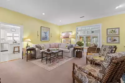 537 Rice Planters Lane E, Mount Pleasant, SC 29464 - Photo 2