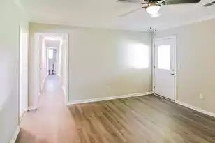 202 Gippy Dr, Summerville, SC 29486 - Photo 2