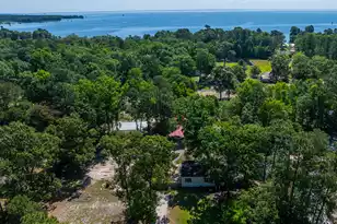 1040 Longpoint Rd, Cross, SC 29436 - Photo 2
