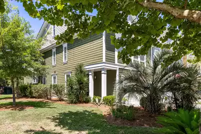 2049 Kings Gate Lane, Mount Pleasant, SC 29466 - Photo 2