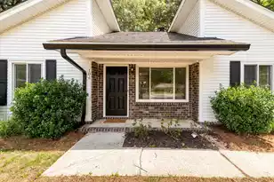 106 Teddy Ct, Summerville, SC 29485 - Photo 4