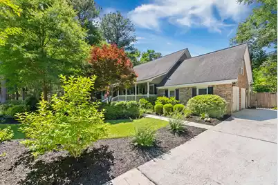 319 Middleton Boulevard, Summerville, SC 29485 - Photo 6