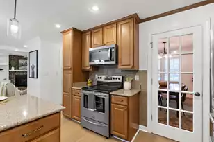 946 Melrose Dr, Charleston, SC 29414 - Photo 18