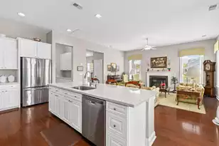 3635 Spindrift Dr, Mount Pleasant, SC 29466 - Photo 8