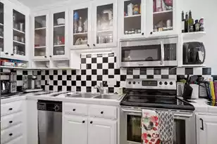 301 Broad St, Charleston, SC 29401 - Photo 12