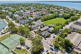 301 Broad St, Charleston, SC 29401 - Photo 32