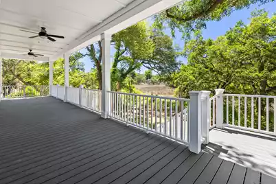 19 Broadway Street, Mount Pleasant, SC 29464 - Photo 2
