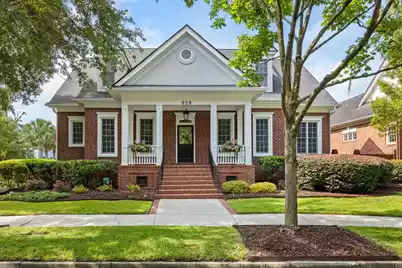 609 Daggett Street, Charleston, SC 29492 - Photo 1