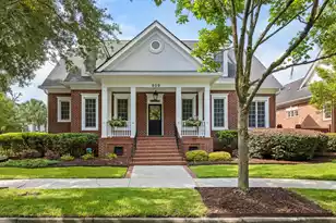 609 Daggett St, Charleston, SC 29492 - Photo 1