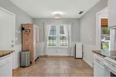1605 Cullowhee Circle, Mount Pleasant, SC 29464 - Photo 8