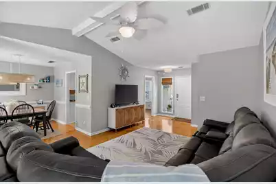 1605 Cullowhee Circle, Mount Pleasant, SC 29464 - Photo 4