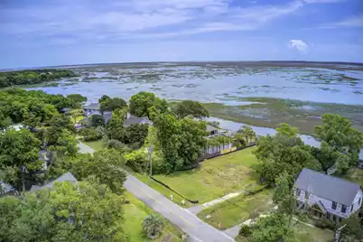1379 Battalion Drive, Charleston, SC 29412 - Photo 20