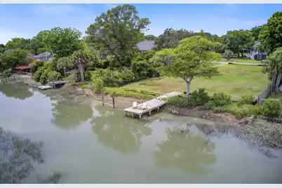 1379 Battalion Drive, Charleston, SC 29412 - Photo 6