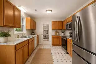 204 Palmetto St, Moncks Corner, SC 29461 - Photo 6