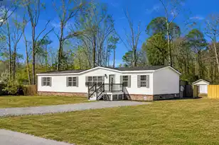 104 Dean Dr, Summerville, SC 29483 - Photo 2