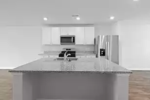 892 Long Blf Rd, Summerville, SC 29486 - Photo 8
