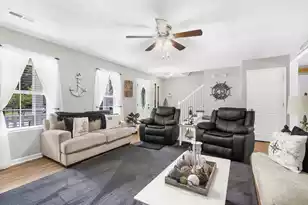 210 Bamert St, Summerville, SC 29483 - Photo 8