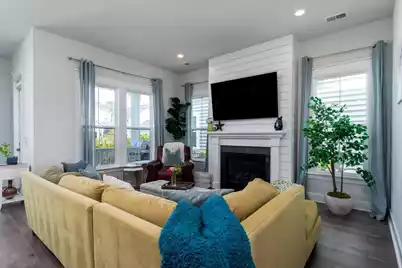 1762 Sandybrook Drive, Mount Pleasant, SC 29466 - Photo 10
