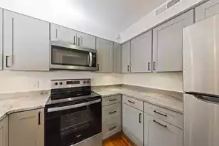 377 King St #201, Charleston, SC 29401 - Photo 8
