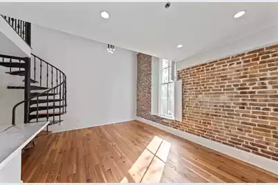 377 King Street #Unit 201, Charleston, SC 29401 - Photo 4