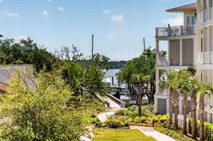 301 Longshore St, Charleston, SC 29492 - Photo 6
