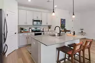 721 McRoy St, Moncks Corner, SC 29461 - Photo 8