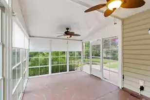 222 Cameron St, Summerville, SC 29486 - Photo 50