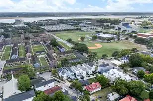 192 President St, Charleston, SC 29403 - Photo 40