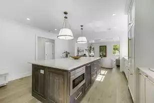 2315 Mt Pleasant St, Charleston, SC 29403 - Photo 18