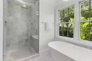 2315 Mt Pleasant St, Charleston, SC 29403 - Photo 26