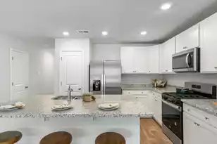 887 Long Blf Rd, Summerville, SC 29486 - Photo 4
