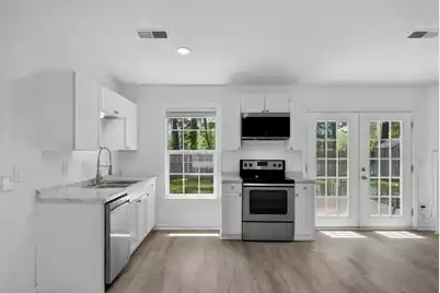 450 Longleaf Drive, Summerville, SC 29483 - Photo 10