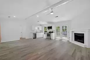 450 Longleaf Dr, Summerville, SC 29483 - Photo 6