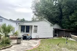 200 Lemacks Street N, Walterboro, SC 29488 - Photo 10