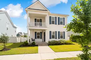645 Blueway Ave, Summerville, SC 29486 - Photo 4
