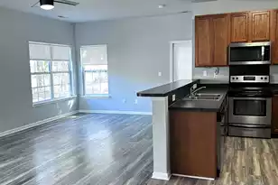 128 Pacolet St, Summerville, SC 29485 - Photo 2