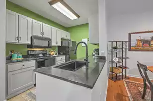 1300 Park West Blvd, Mount Pleasant, SC 29466 - Photo 14