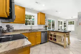 3375 Crowell Ln, Mount Pleasant, SC 29466 - Photo 14