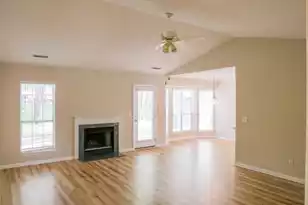 1918 Trimbleston Pl, Mount Pleasant, SC 29464 - Photo 2