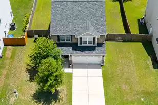 110 Vango Dr, Goose Creek, SC 29445 - Photo 4
