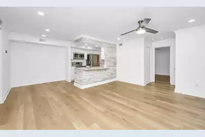 1481 Center Street Extension #1005, Mount Pleasant, SC 29464 - Photo 6