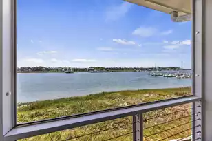 29 Mariners Cay Dr, Folly Beach, SC 29439 - Photo 10